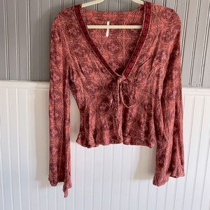 FREE PEOPLE long sleeve blouse